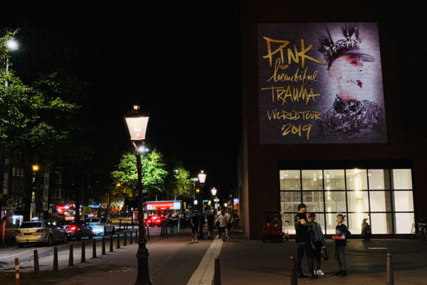 Beamvertising campaign for Pink! in Amsterdam.