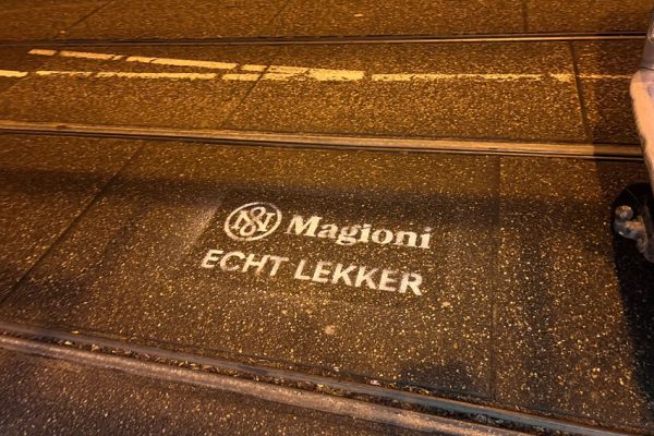 Magioni chalk expressions in Amsterdam