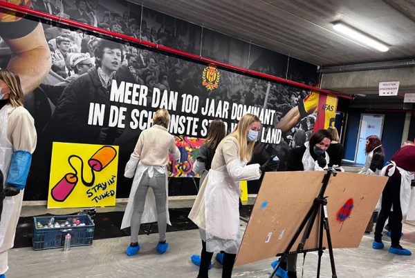 Graffiti workshop in supporters cafe Mechelen