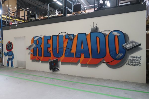 Graffiti muurschildering Reuzado