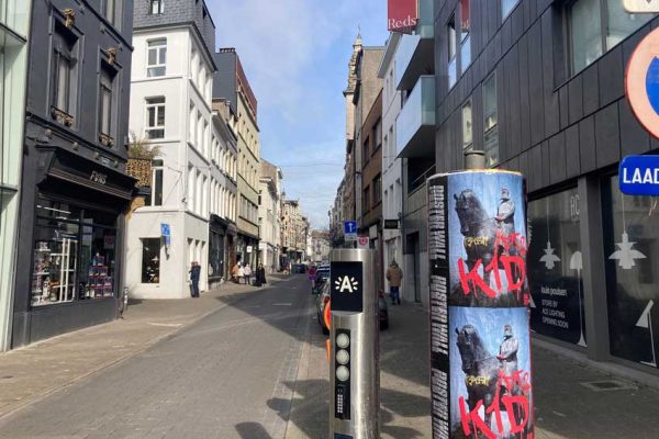 Collage sauvage du K1D à Anvers