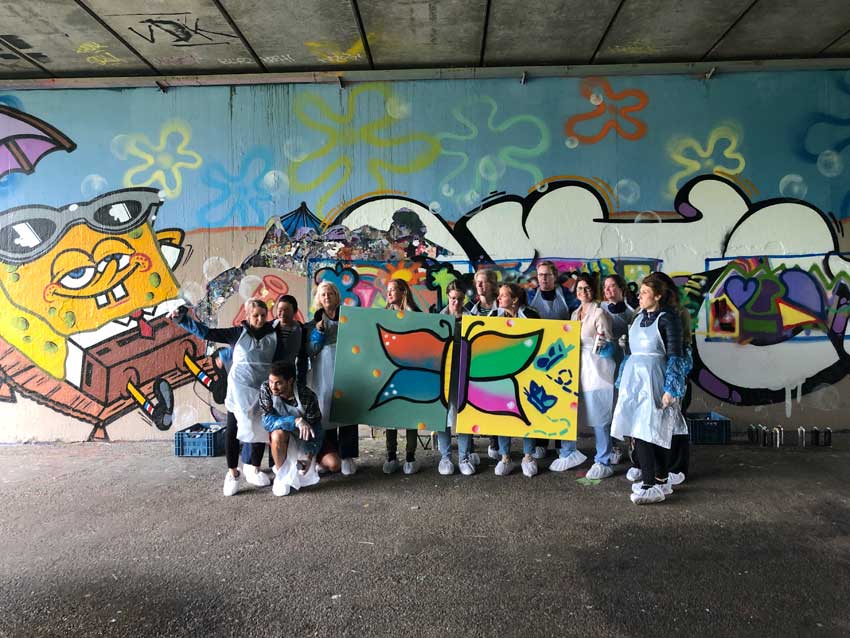 Graffiti spuiten als afdelingsuitje GLPG