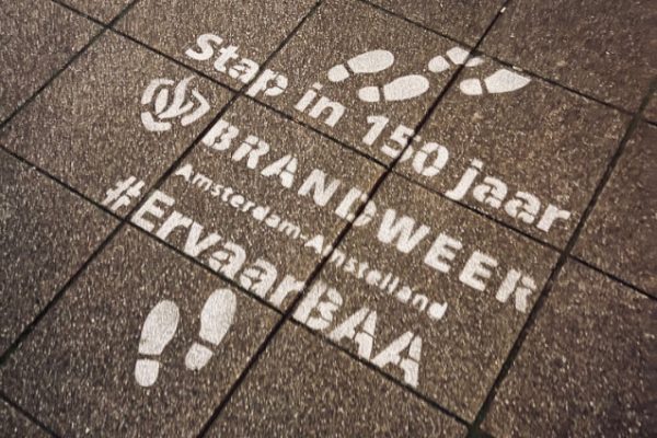 Tijdelijke straatreclame Brandweer Amsterdam