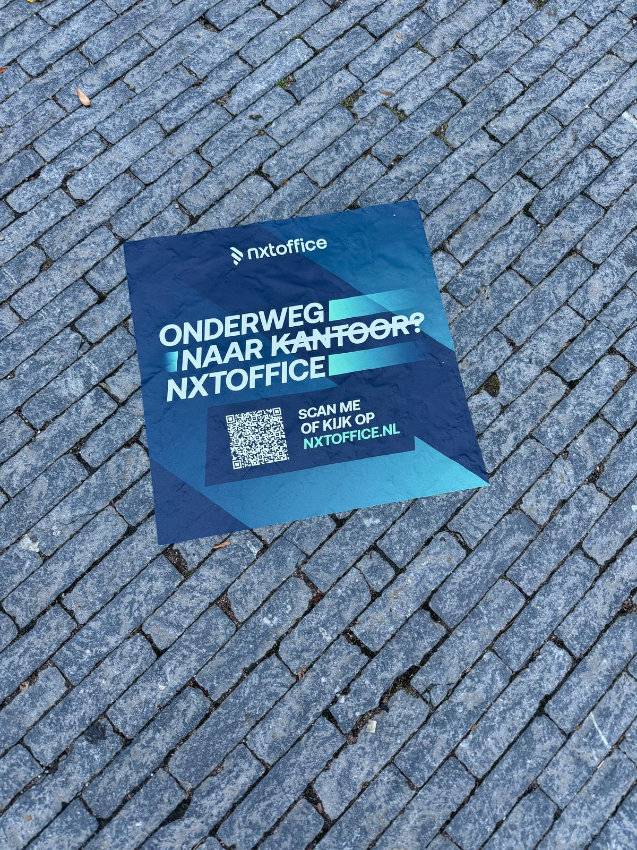 Guerrilla straatsticker campagne Nxtoffice