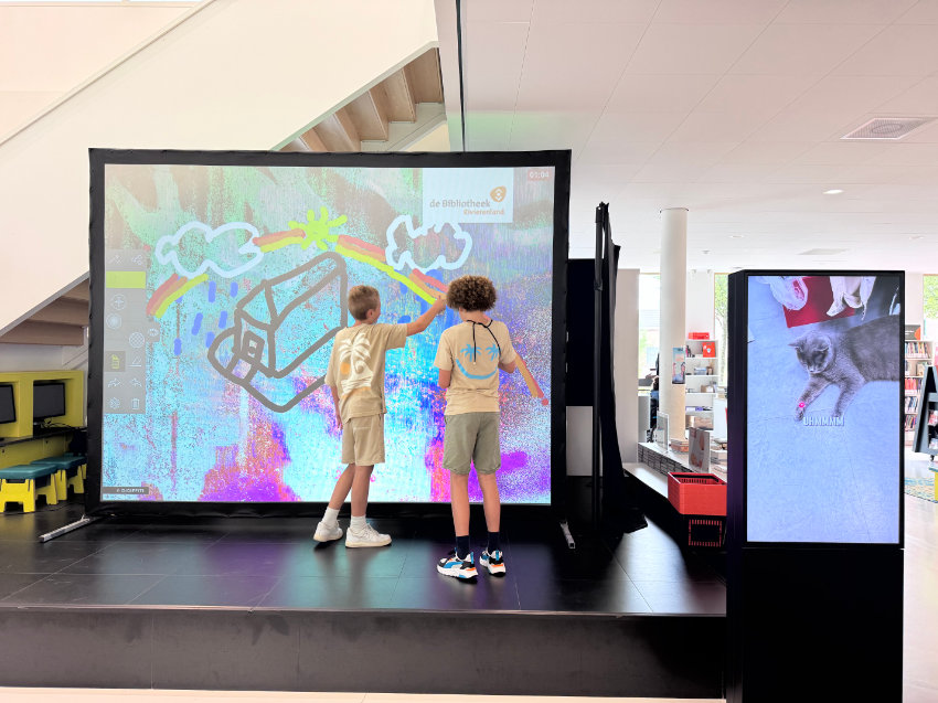 Digitaal sprayen tijdens event bieb Rivierenland