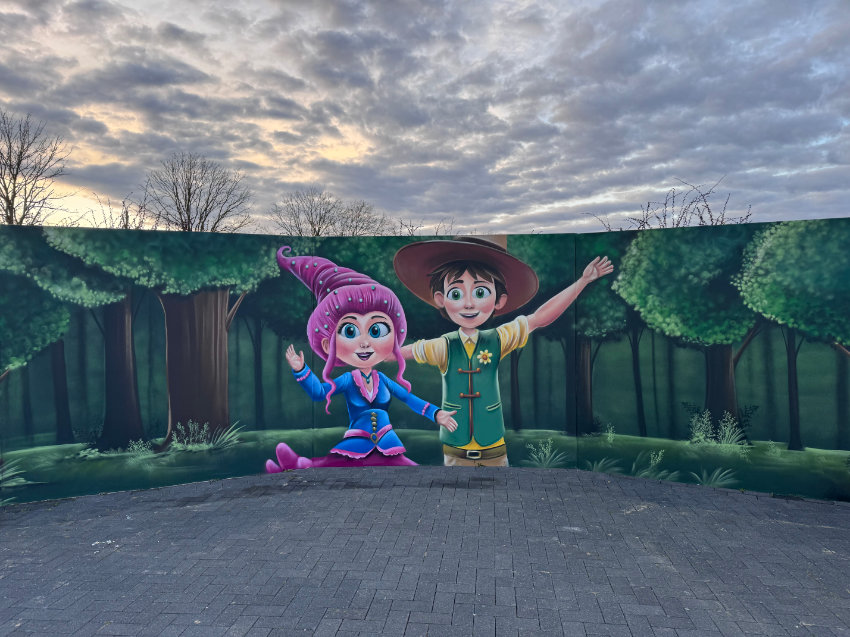 Pluck & Pien wandschildering bij de Leistert